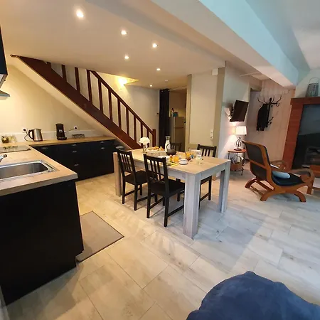 Confortable Avec Prive Et Confort Moderne * Pont-de-Larn