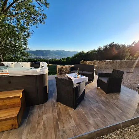 Confortable Avec Prive Et Confort Moderne *