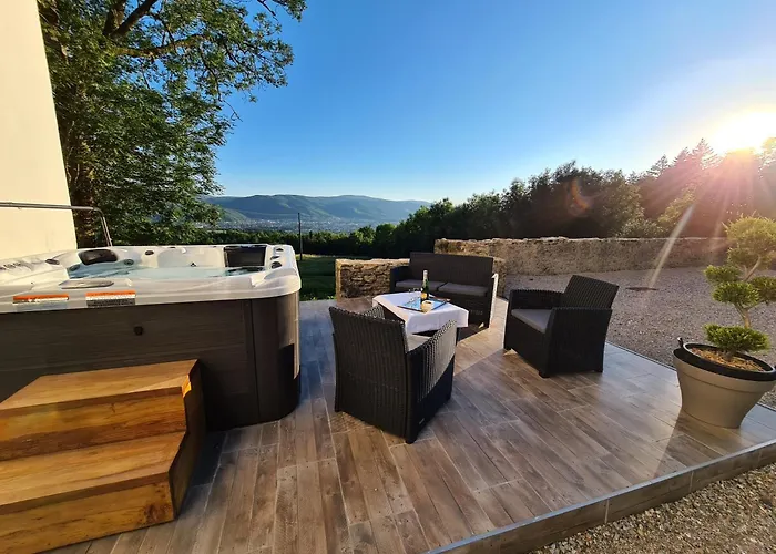 Confortable Avec Prive Et Confort Moderne *